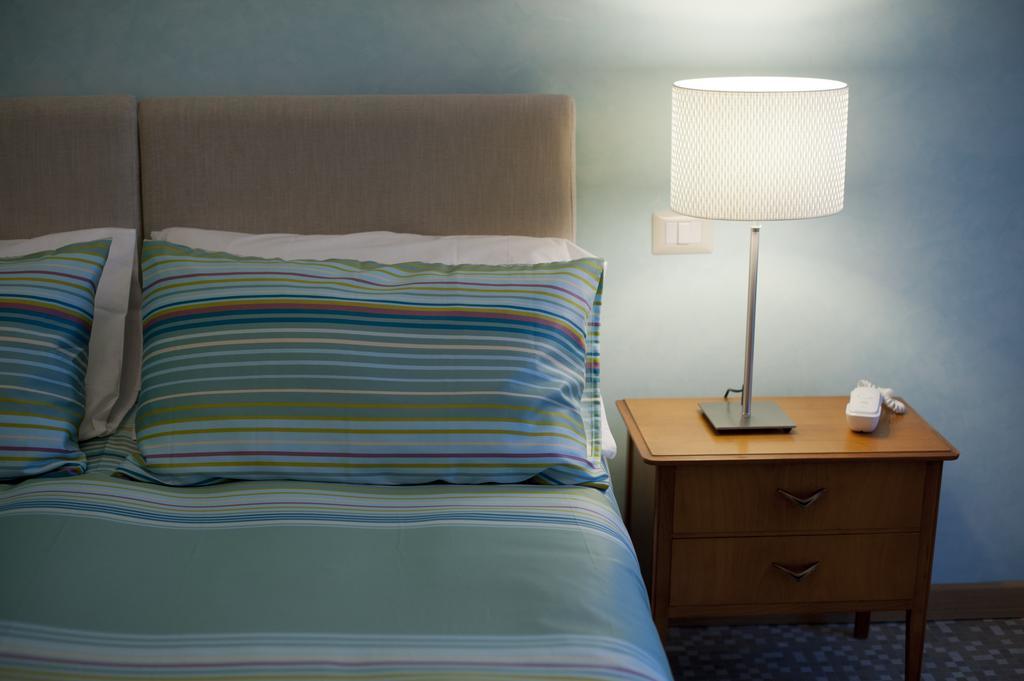 Bed and Breakfast Garibaldi R&B Мессина Номер фото