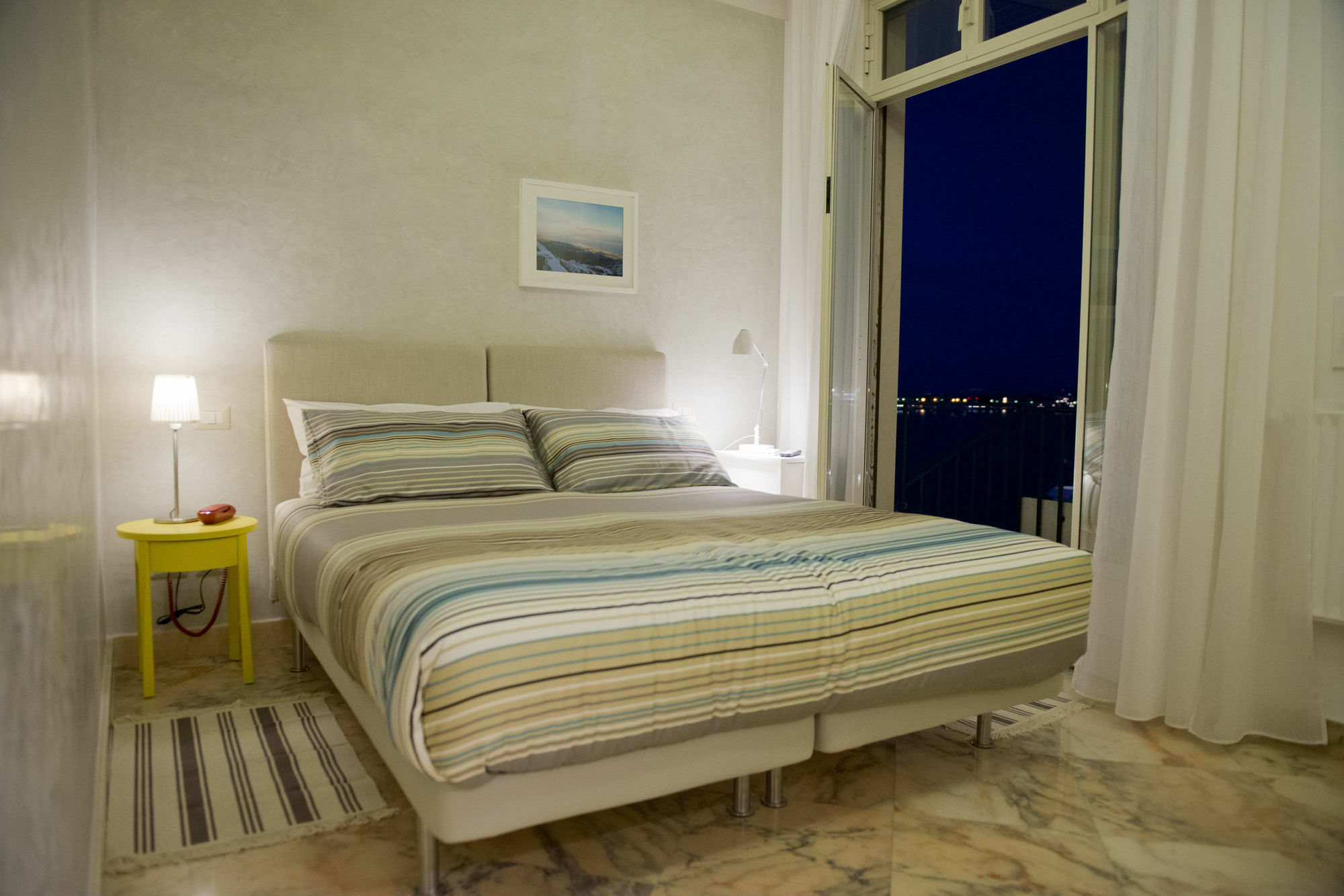 Bed and Breakfast Garibaldi R&B Мессина Экстерьер фото